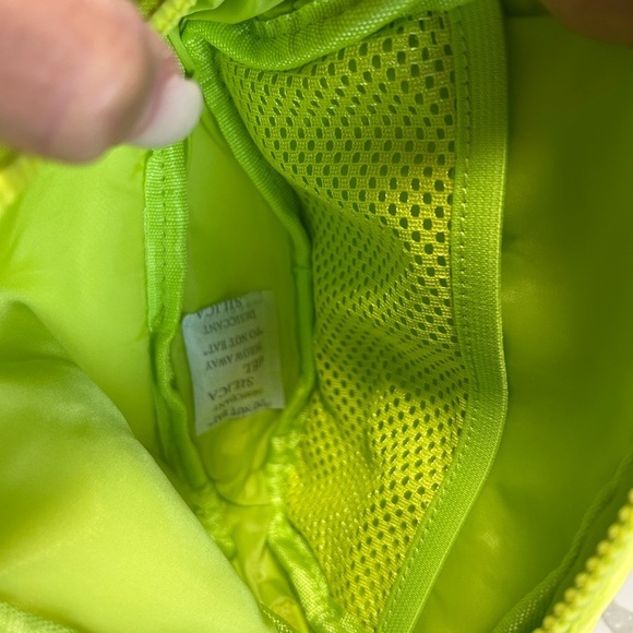 Crossbody Bum Bag by Poshmark - Picture 6 of 6